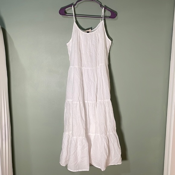 Universal Thread Dresses & Skirts - UNIVERSAL Thread Eyelet White Midi Dress size M NWT